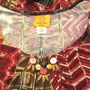 Ruby Rd. petite s/s top with beads